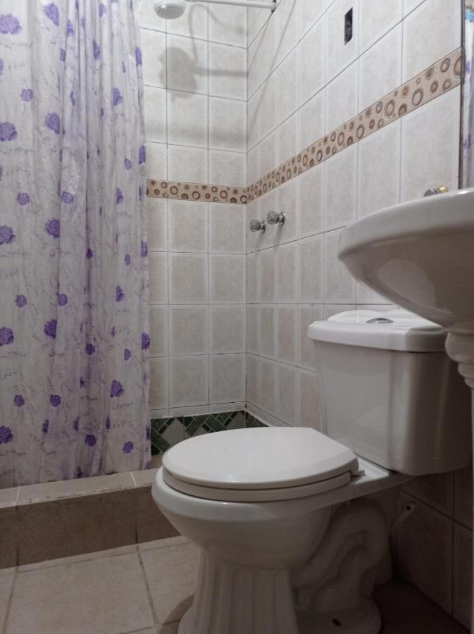 Don- Pablito Hotel Кито Екстериор снимка